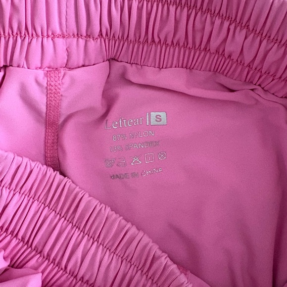 Barbie Pink Flowy Tennis Prep Preppy Built In Shorts Size Small - Picture 6 of 6